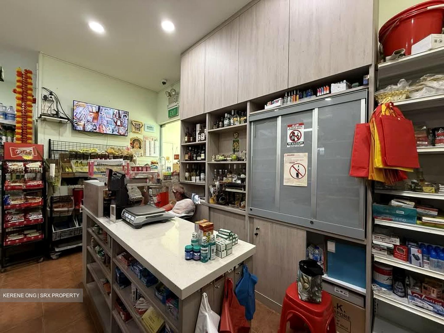 Sunhaven (D16), Shop House #529449271